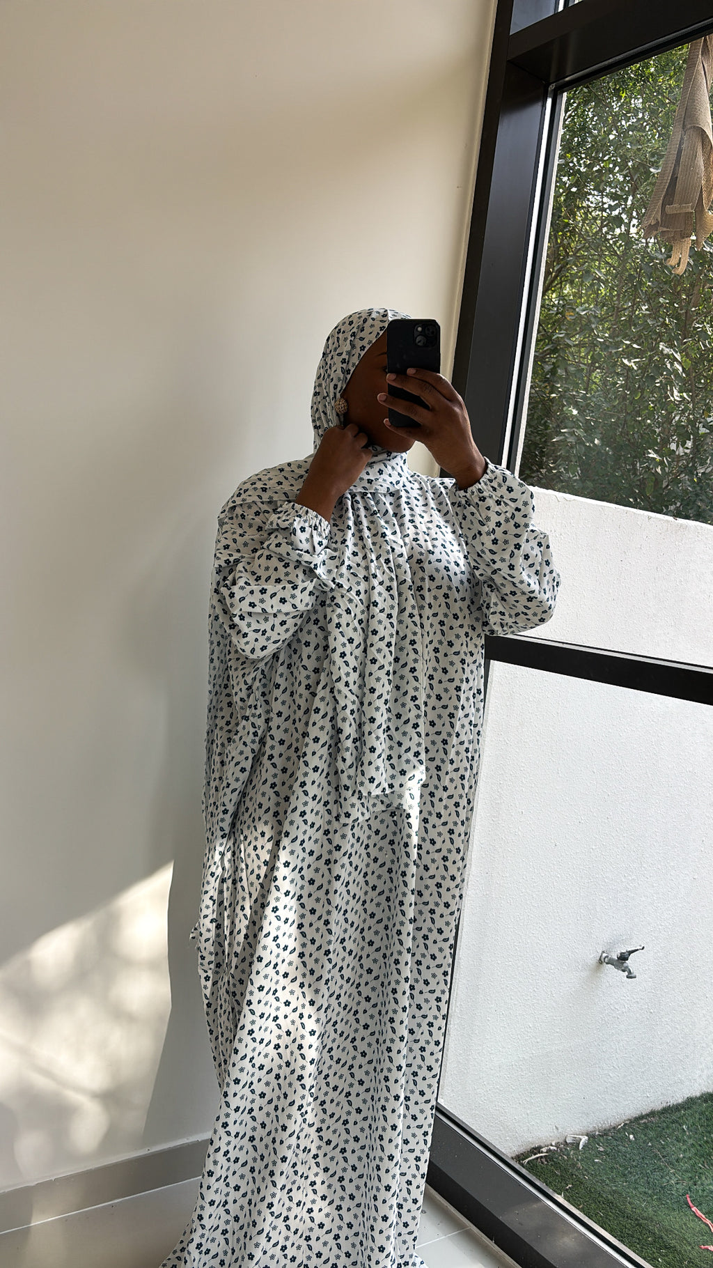 Robe de prière - Blanche/Bleu
