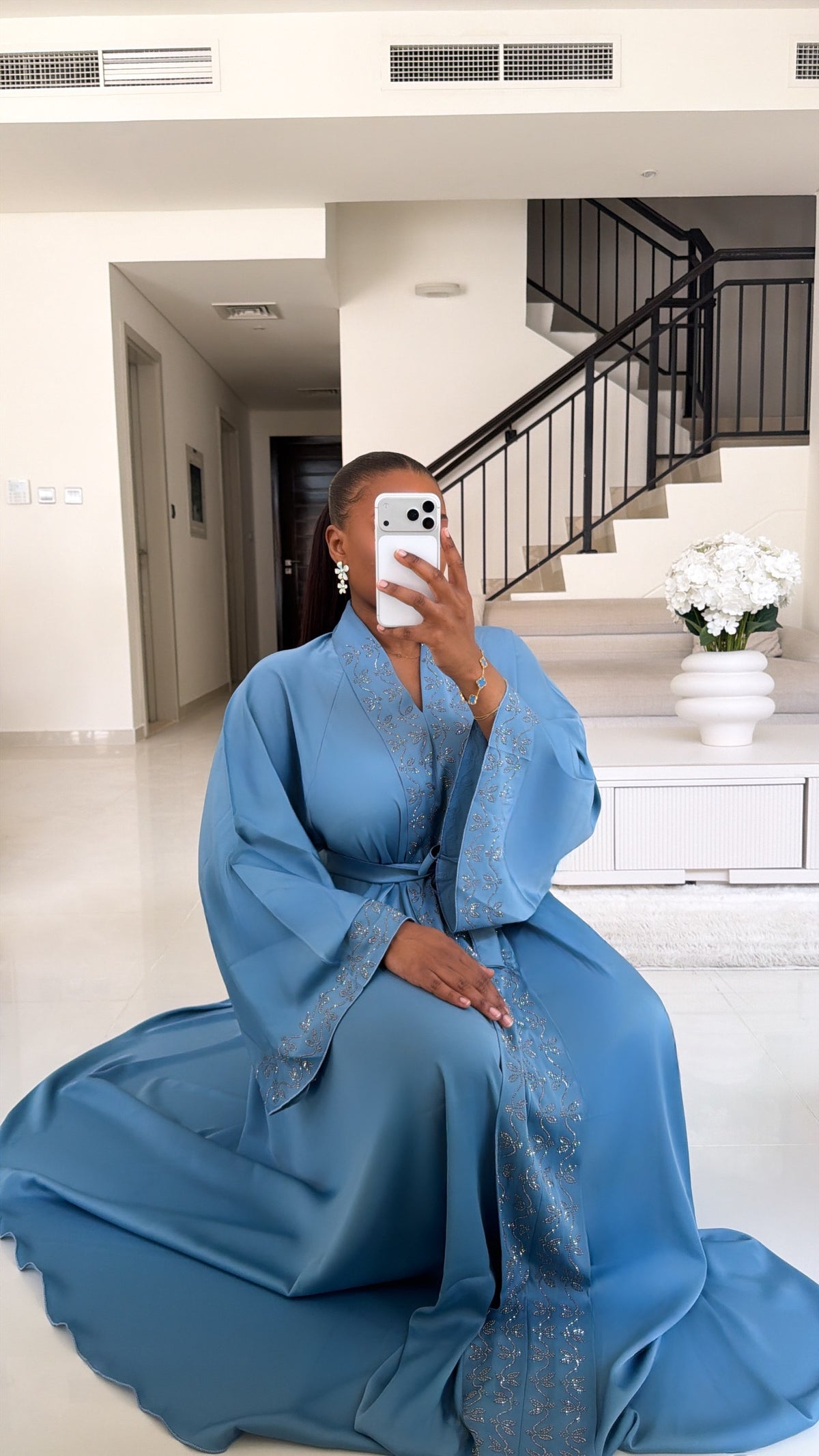 ABAYA - NAÏRA